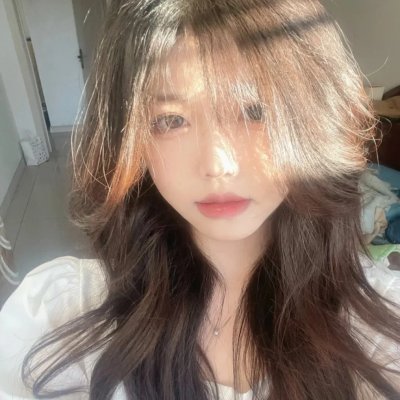 我和他都是新郎。海报
